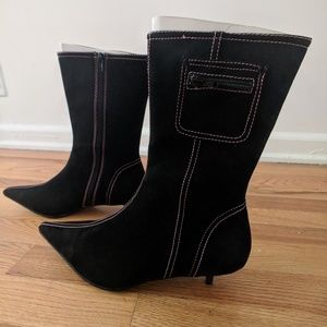 Newport news kitten heels suede